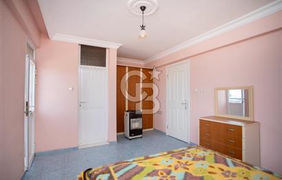 Foça Kozbeyli'de Kiralık Tripleks Müstakil Ev ve Arazi