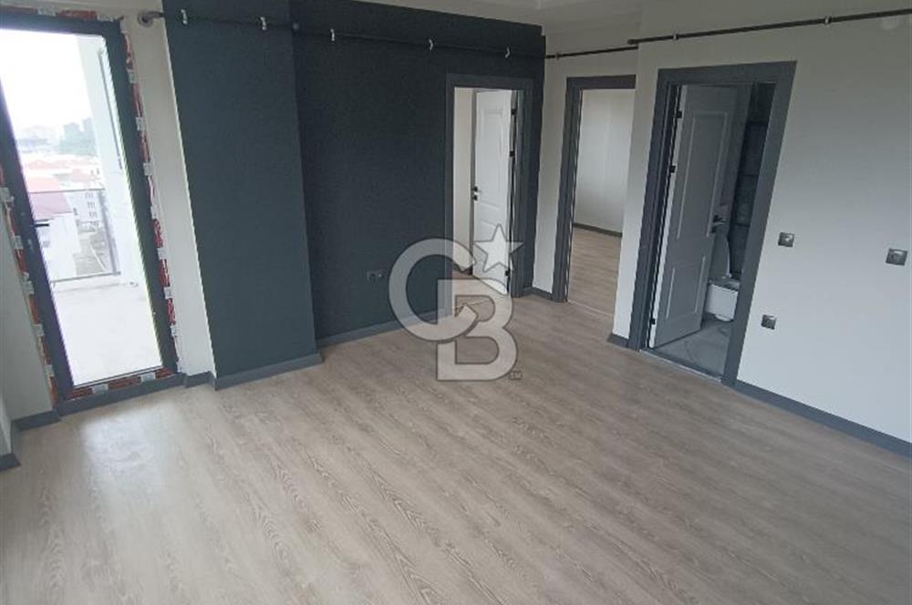 BÜYÜKOYUMCADA PAMUKLU BULVARINDA SATILIIK 2+1 