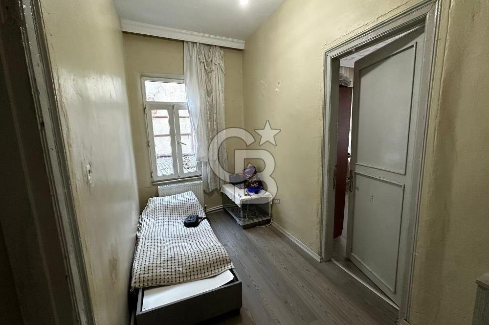 Beyoğlu'nun Kalbi Kalyoncukulluğu Mahallesinde Satılık 2+1 Daire