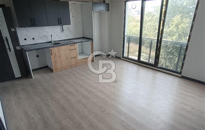 BÜYÜKOYUMCADA PAMUKLU BULVARINDA SATILIIK 2+1 