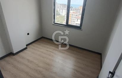 BÜYÜKOYUMCADA PAMUKLU BULVARINDA SATILIIK 2+1 