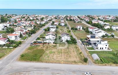 AFLAN'DA BULVAR YOLUNA CEPHE SATILIK 343M2 ARSA