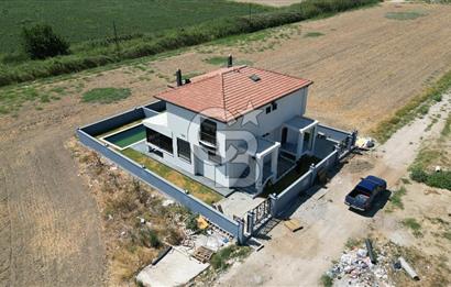 MENEMEN GÜRNERLİ' DE ÖZEL TASARIM SATILIK 3+1 DUBLEKS İKİZ VİLLA