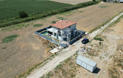 MENEMEN GÜRNERLİ' DE ÖZEL TASARIM SATILIK 3+1 DUBLEKS İKİZ VİLLA