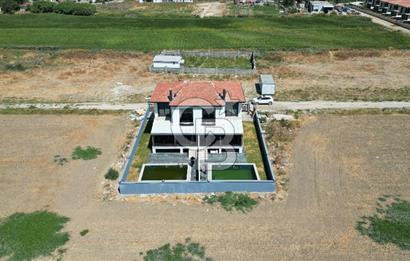 MENEMEN GÜRNERLİ' DE ÖZEL TASARIM SATILIK 3+1 DUBLEKS İKİZ VİLLA