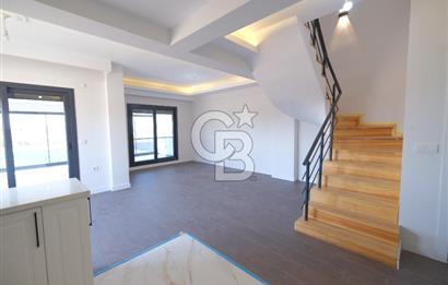 MENEMEN GÜRNERLİ' DE ÖZEL TASARIM SATILIK 3+1 DUBLEKS İKİZ VİLLA