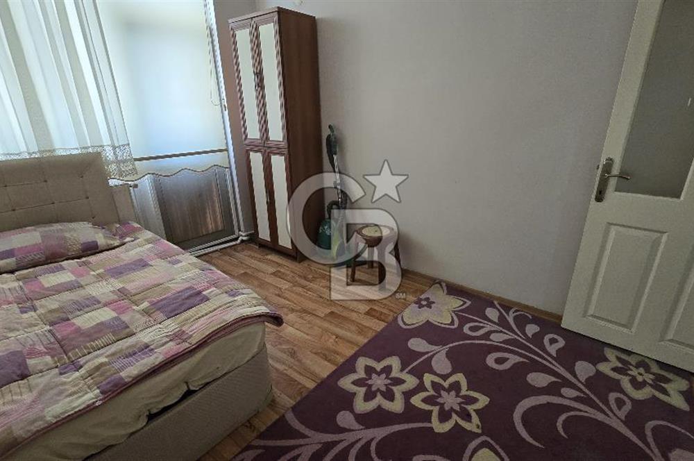 ALİAĞA MERKEZDE EŞYALI KİRALIK 2+1 DAİRE