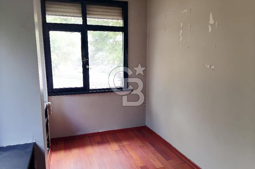 Zorlu Centera Komşu Levazım Sitesinde Kiralık 2+1 Daire