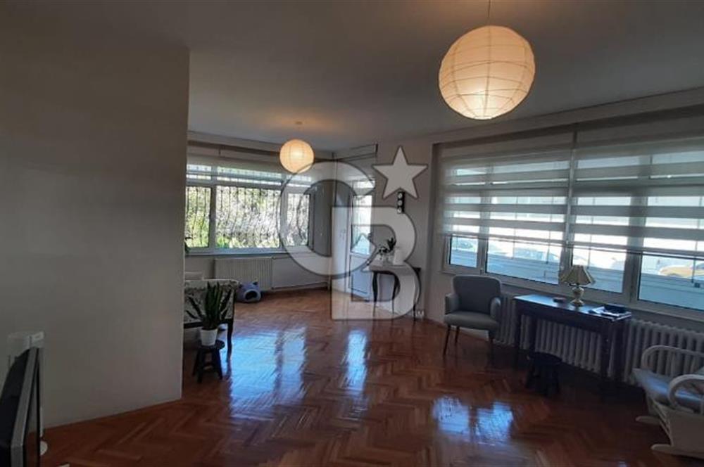 Akatlar Zeytinoğlu Caddesi Üzerinde Yatırımlık Arakat 3+1 Daire