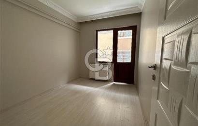 Eyüp İslambey Caddesine Yakın Konumlu Satılık Daire