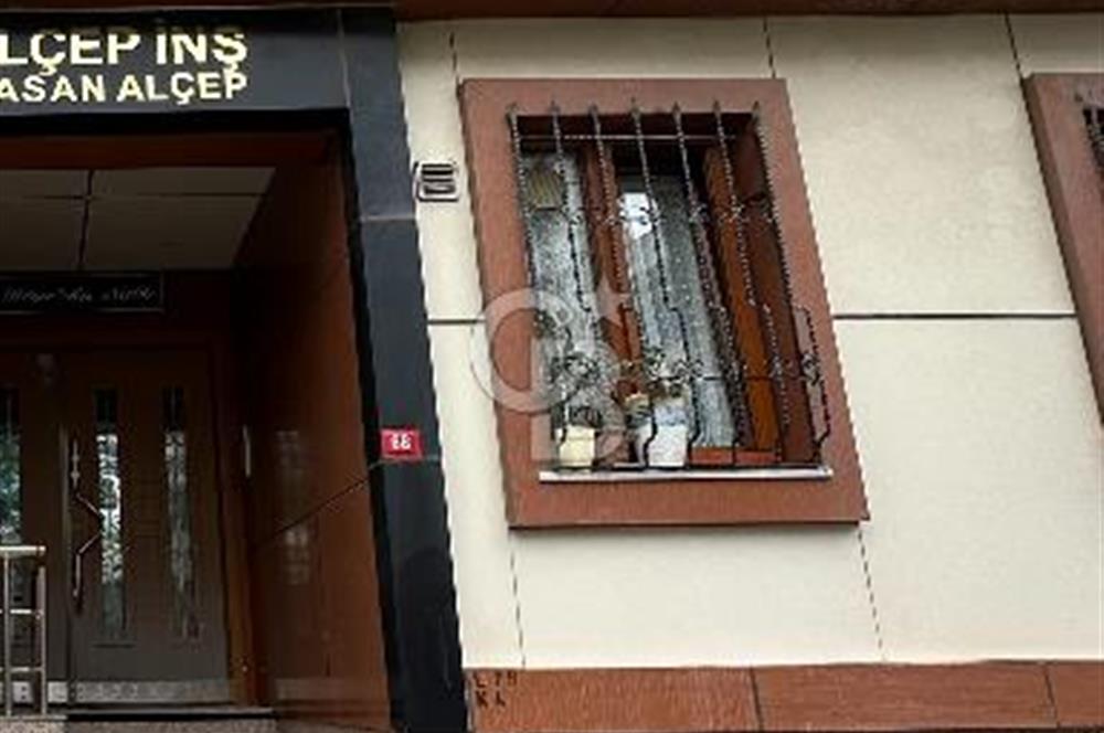 Eyüp İslambey Caddesine Yakın Konumlu Satılık Daire