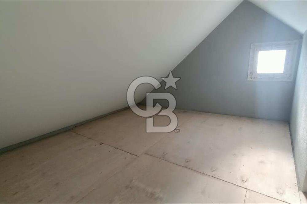  İzmir Bornova Yakaköy Satılık 2+1 Verandalı Ev ve Tarla 