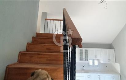  İzmir Bornova Yakaköy Satılık 2+1 Verandalı Ev ve Tarla 