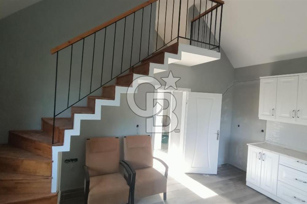  İzmir Bornova Yakaköy Satılık 2+1 Verandalı Ev ve Tarla 