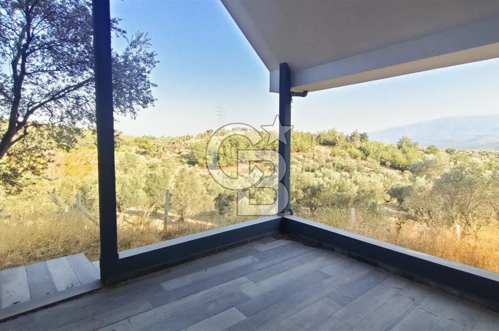  İzmir Bornova Yakaköy Satılık 2+1 Verandalı Ev ve Tarla 