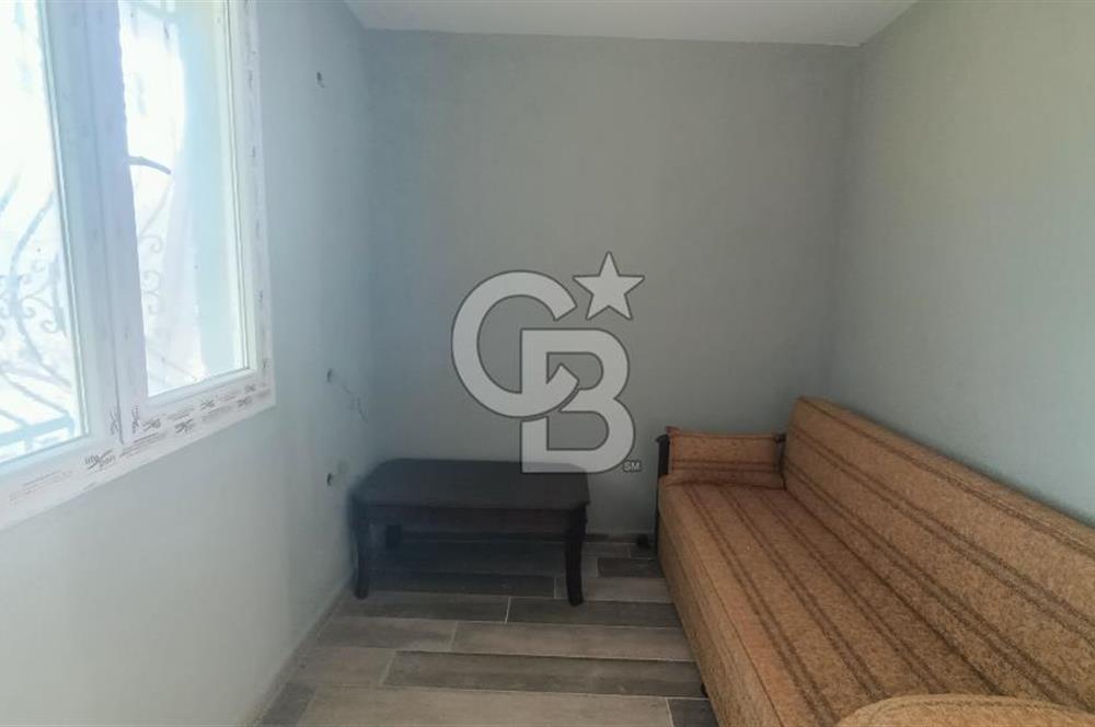  İzmir Bornova Yakaköy Satılık 2+1 Verandalı Ev ve Tarla 