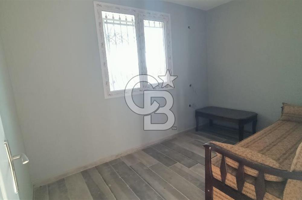  İzmir Bornova Yakaköy Satılık 2+1 Verandalı Ev ve Tarla 