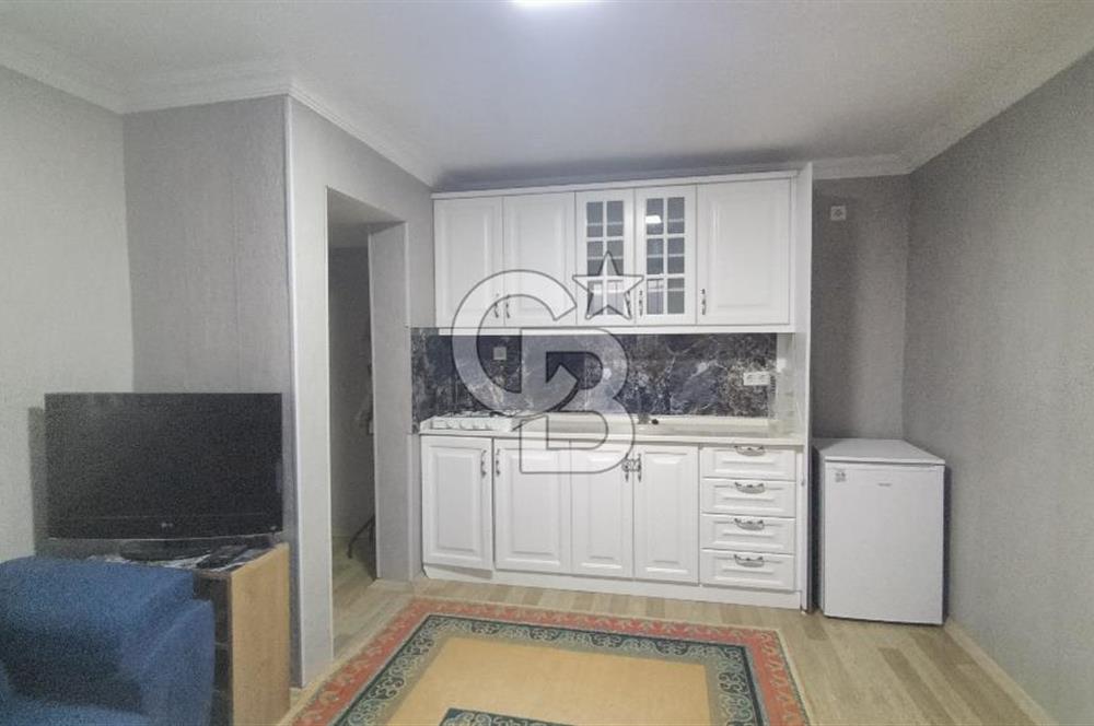 İzmir Bornova Yakaköy Satılık 2+1 Verandalı ev ve Tarla 