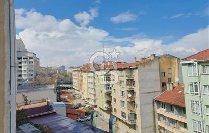 YEŞİLIRMAK CADDESİNDE OTOPARKLI 2+1 KİRALIK OFİS!!