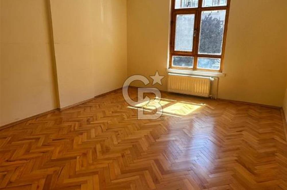 Mürsel Uluç’ta Merkezi Konumda 3+1 Kiralık Daire