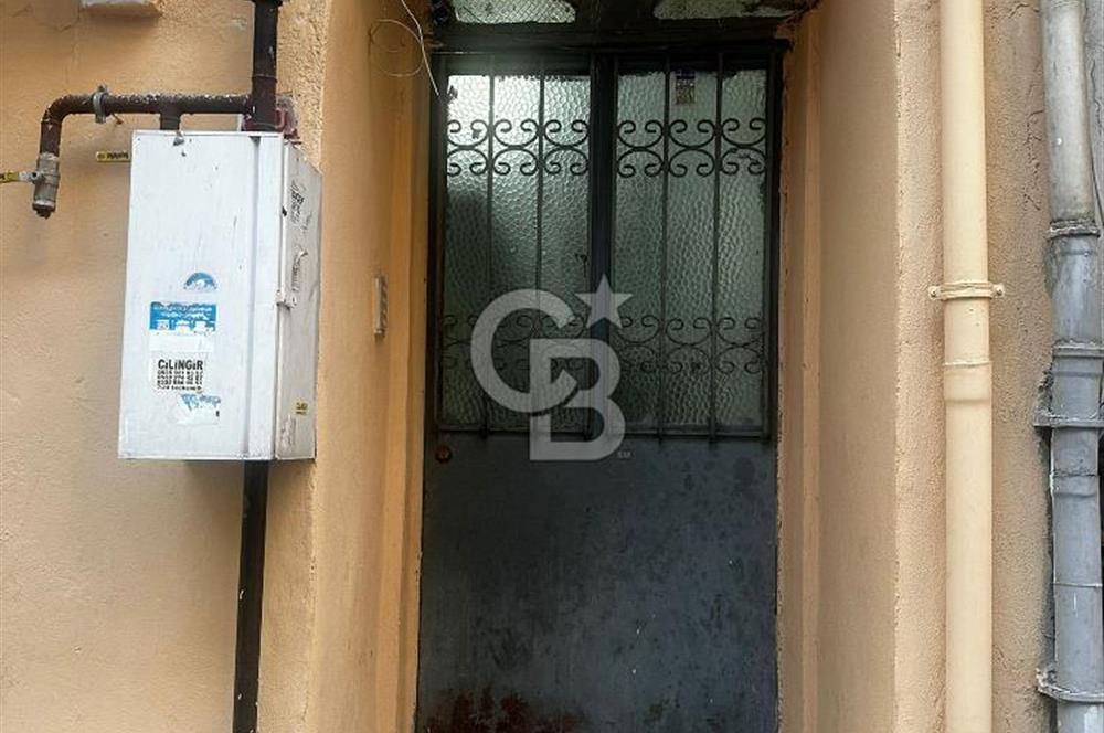 Beyoğlu'nun Kalbi Kalyoncukulluğu Mahallesinde Satılık 2+1 Daire