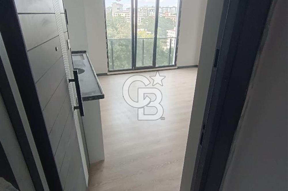 BÜYÜKOYUMCADA PAMUKLU BULVARINDA SATILIIK 2+1 