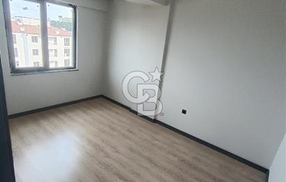 BÜYÜKOYUMCADA PAMUKLU BULVARINDA SATILIIK 2+1 