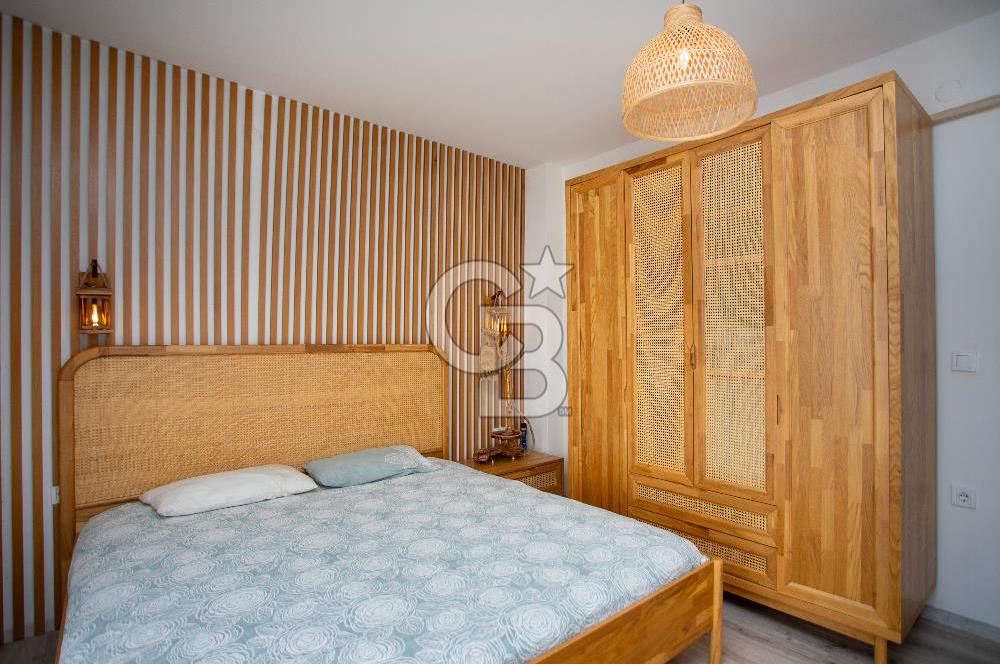 Foça Kocamehmetler'de Satılık 4+1 Müstakil Havuzlu Villa