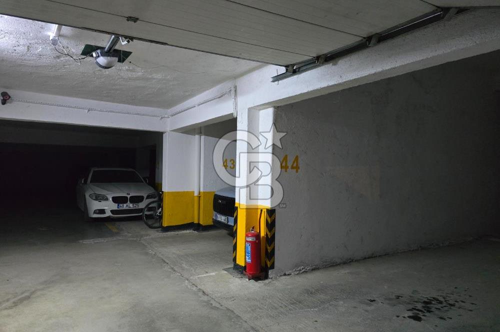BAĞLICA'DA YÜZME HAVUZLU KAPALI OTOPARKLI SİTE İÇİNDE 4+1 DAİRE