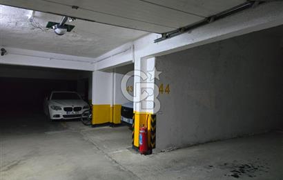 BAĞLICA'DA YÜZME HAVUZLU KAPALI OTOPARKLI SİTE İÇİNDE 4+1 DAİRE