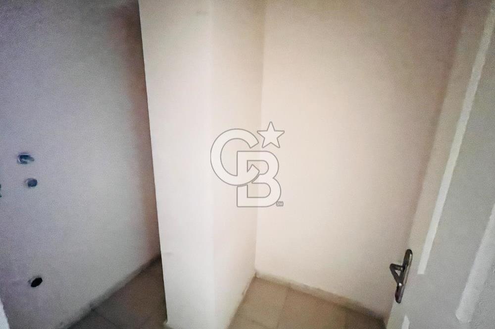 Demirköprü İzbana Çok Yakın Balkonlu ve Geniş Kiralık 1+1 Daire