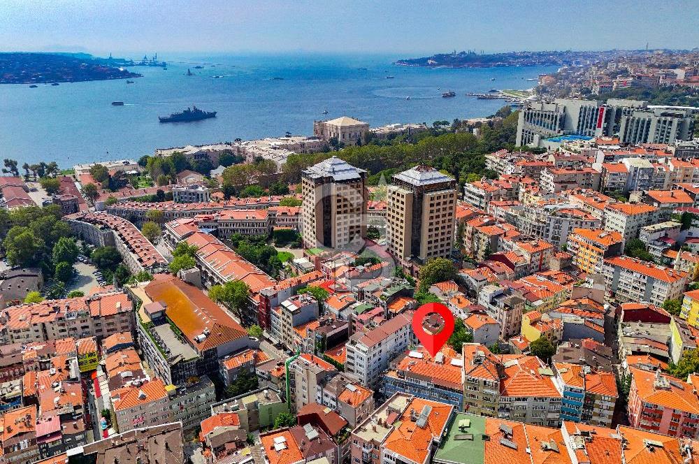 Modern Eşyalı Kiralık Beşiktaş Akaretler 4+1 Prestijli Konum