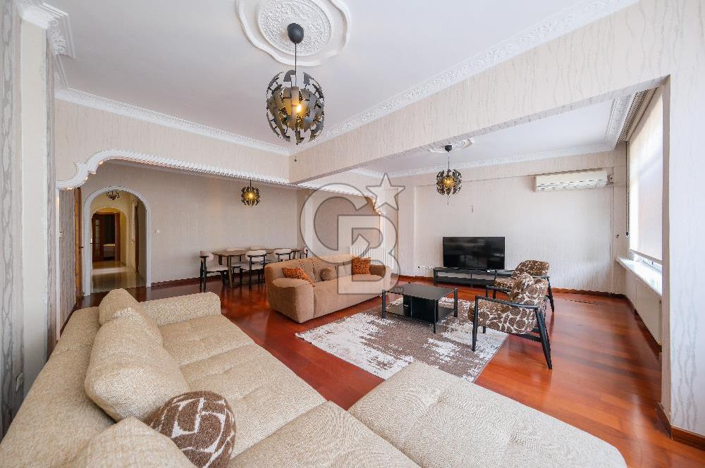 Modern Eşyalı Kiralık Beşiktaş Akaretler 4+1 Prestijli Konum