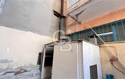 Karabağlar Bozyaka Kapalı Pazar Yakını Satılık Karafırınlı Dükkan