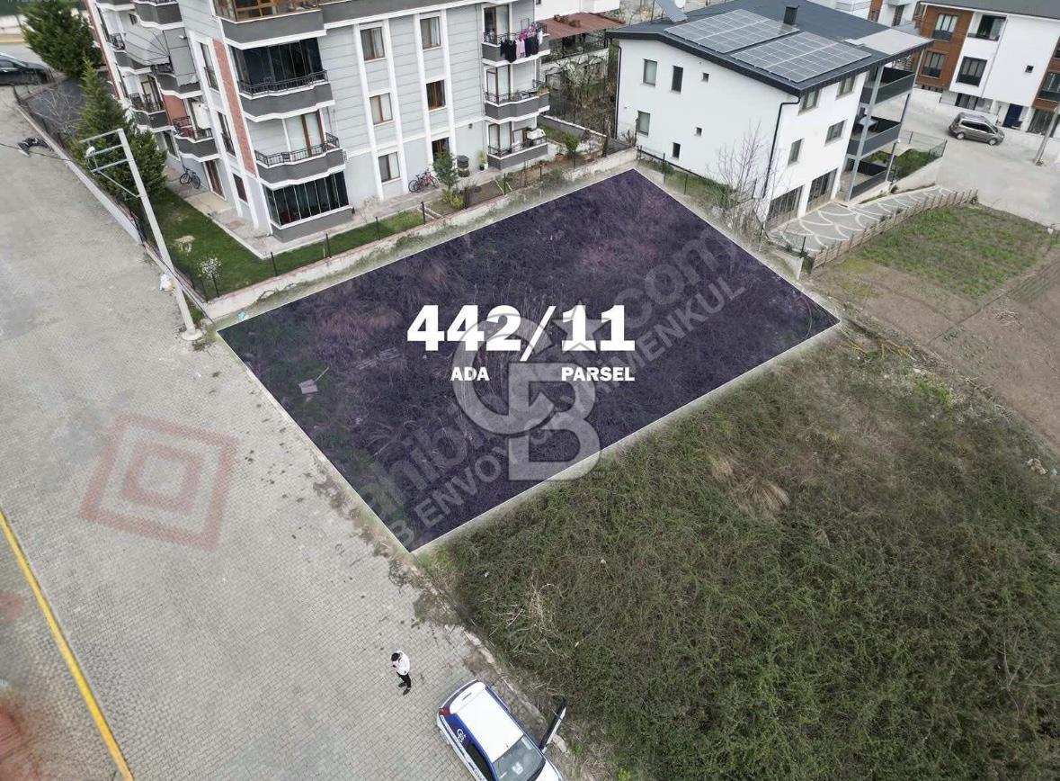 BAŞİSKELE BAHÇECİK'TE %40 İMARLI SATILIK ARSA