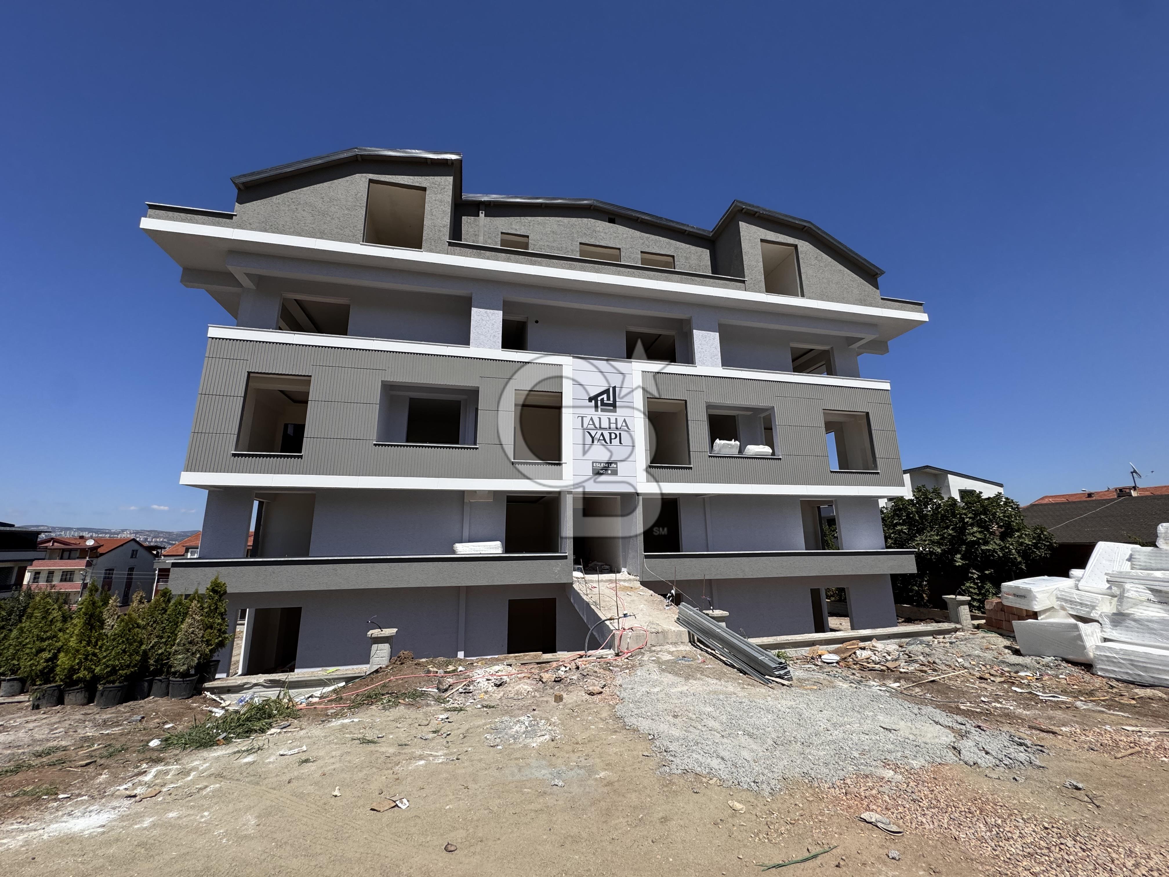 BAŞİSKELE YEŞİLLYURT MAH. DENİZ MANZARALI ARAKAT 3+1