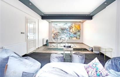 Urla Çamlıçay’da Ultra Lüks 5+1 Deniz Manzaralı Villa
