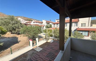 URLA İLTUR SİTESİ'NDE SATILIK FIRSAT VİLLA
