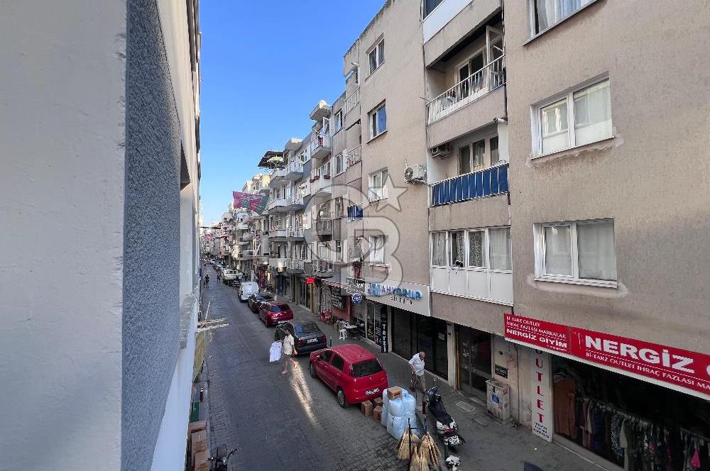 MUSELAND'DEN KARŞIYAKA ALAYBEY ÇARŞI'DA KİRALIK DAİRE