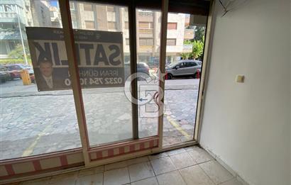 Alsancak Fuar Karşısında Satılık 24 m2, 7 mt. cepheli Dükkan
