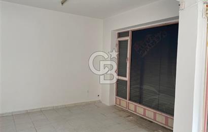 Alsancak Fuar Karşısında Satılık 24 m2, 7 mt. cepheli Dükkan
