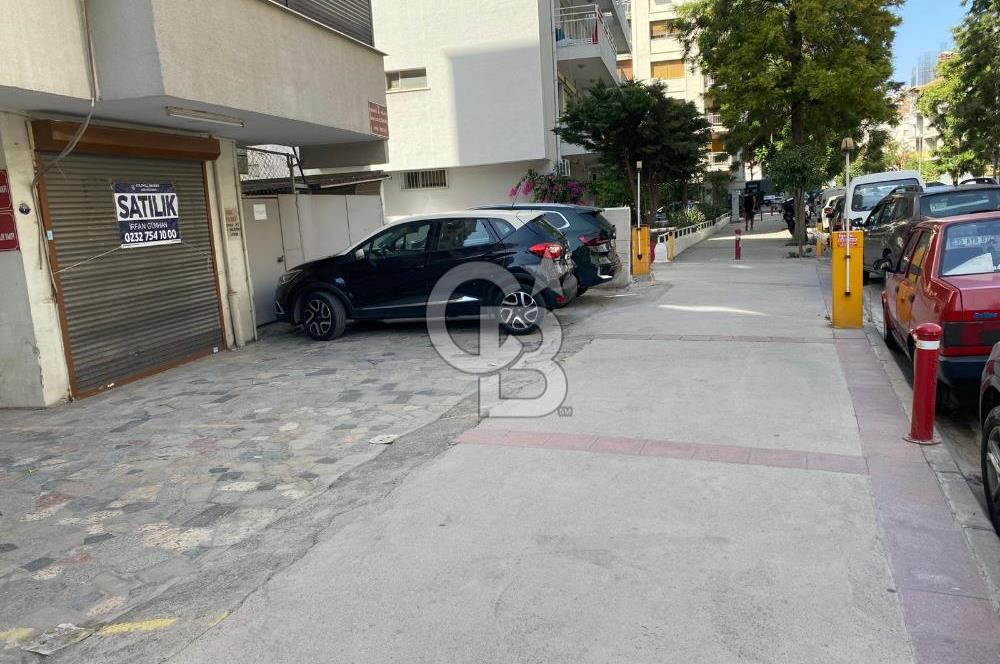 Alsancak Fuar Karşısında Satılık 24 m2, 7 mt. cepheli Dükkan