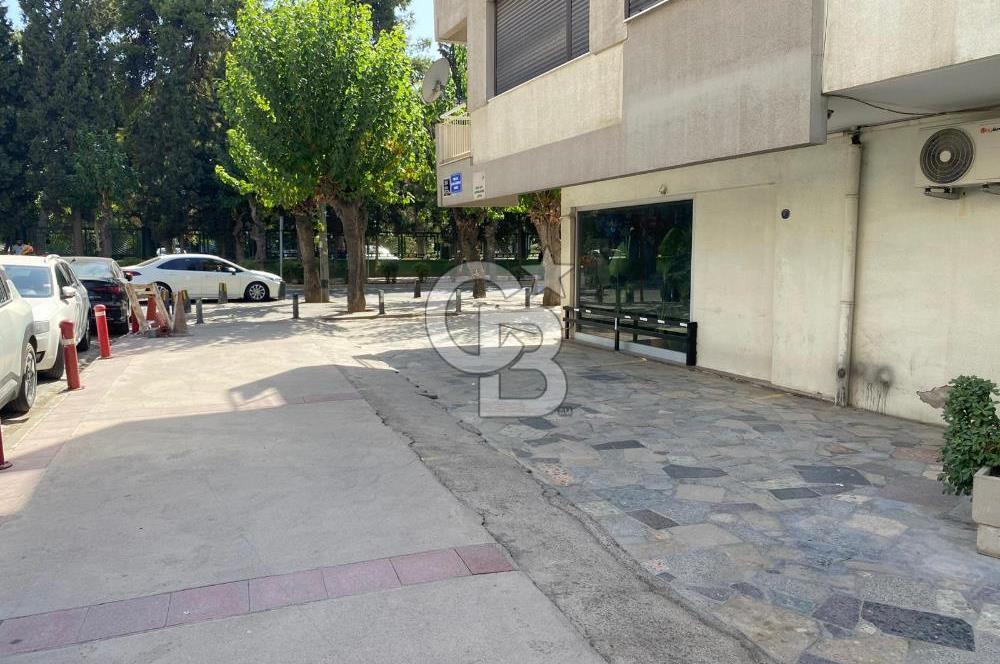 Alsancak Fuar Karşısında Satılık 24 m2, 7 mt. cepheli Dükkan
