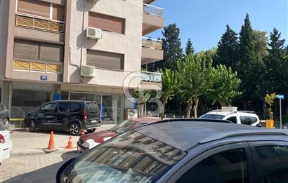 Alsancak Fuar Karşısında Satılık 24 m2, 7 mt. cepheli Dükkan