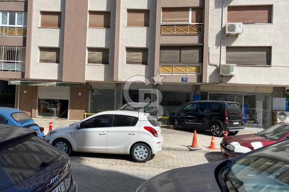 Alsancak Fuar Karşısında Satılık 24 m2, 7 mt. cepheli Dükkan