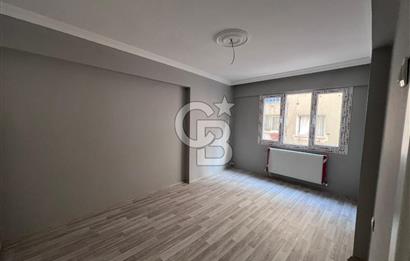 MUSELAND'DEN KARŞIYAKA ALAYBEY ÇARŞI'DA KİRALIK DAİRE