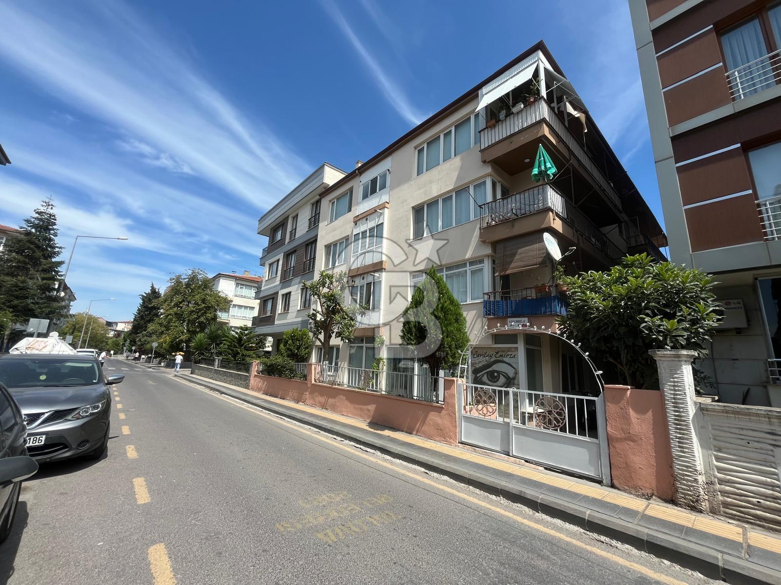 RÜSTEM PAŞA MAH .MERKEZİ LOKASYON 3+1 KİRALIK  DAİRE