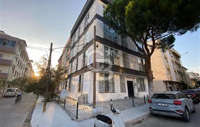 ÇANAKKALE BARBAROS MAHALLESİ SATILIK AYRI MUTFAK 1+1 DAİRE