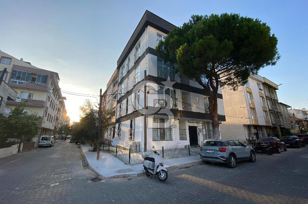 ÇANAKKALE BARBAROS MAHALLESİ SATILIK AYRI MUTFAK 1+1 DAİRE