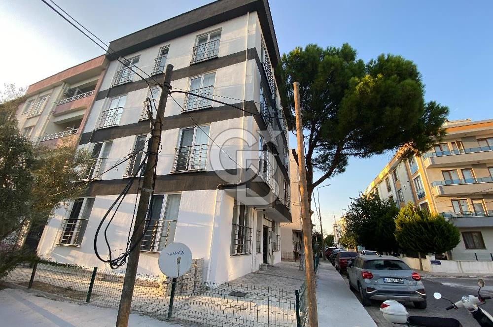 ÇANAKKALE BARBAROS MAHALLESİ SATILIK AYRI MUTFAK 1+1 DAİRE